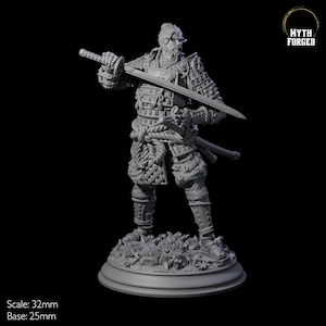 Lone Samurai Miniature for D&D, Dungeons and Dragons, Pathfinder and many other tabletop games
