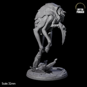 Stalking Underdark Ankheg Miniature A for D&D, Dungeons and Dragons, Pathfinder and many other tabletop games