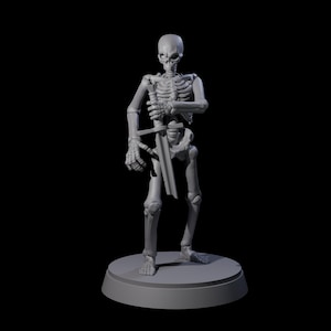 Clattering Classic Skeleton C Miniature for D&D, Dungeons and Dragons, Pathfinder and many other tabletop games
