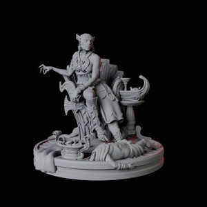 Hairless Female Tabaxi Warrior Miniature A for D&D, Dungeons and Dragons, Pathfinder and many other tabletop games