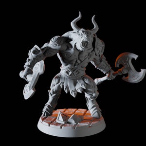 Minotaur Warrior Miniature B for D&D, Dungeons and Dragons, Pathfinder and many other tabletop games