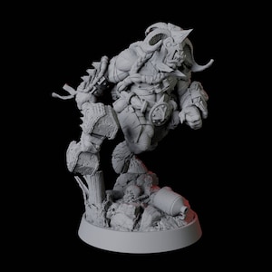 Charging Minotaur Miniature  for D&D, Dungeons and Dragons, Pathfinder and many other tabletop games