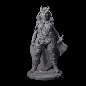 Cunning Tiefling Rogue Miniature for D&D, Dungeons and Dragons, Pathfinder and many other tabletop games