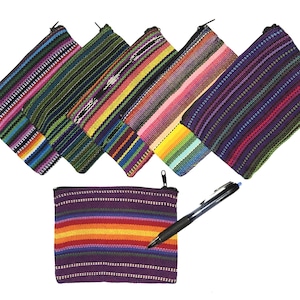 Monedero guatemalteco pequeño con cremallera Monedero guatemalteco hecho a mano con textiles Ikat Monedero multicolor 6"x4"