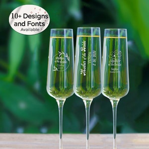 Mother of the Bride Wedding Champagne Flutes -  Personalized Toasting Glasses for Mother of the Groom or Bride