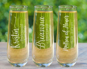 Bridal Party Wedding Champagne Glasses Stemless - Personalized Toasting Glasses for Bridesmaids, Bridal Shower, Maid of Honor (Set of 1)