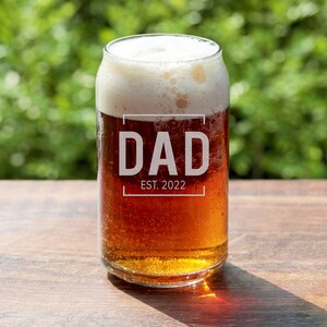 New Dad Beer Glass - Pregnancy Announcement Glassware | Pregnancy Reveal to Dad or New Dad Gift