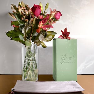 Personalized Engraved Glass Vase Personalized Wedding Vase, Monogrammed Vase, Anniversary Gift, Wedding Gift, Housewarming Gift image 5