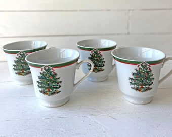 Vintage Christmas Tree Coffee Mugs Holiday Drinking Glasses, Set of 4 // Family Tradition, Santa Milk Glass, Hot Cocoa Cups // Perfect Gift