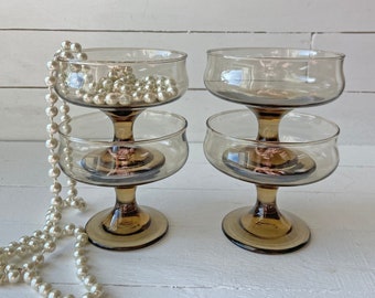 Vintage Tawny Smoked Topaz Brown Libbey Champagne Glass // Brown Mid Century Barware // Brown Dessert Cups // Perfect Gift