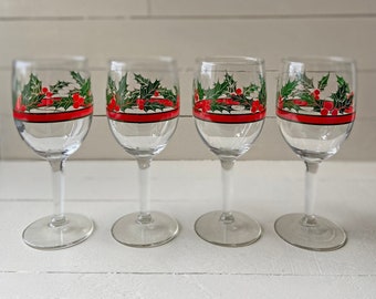 Vintage Christmas Libbey Holly And Berries Goblets, Set of 4 | Holiday Dinner Wine Glasses, Decor, Perfect Gift, Christmas Gift