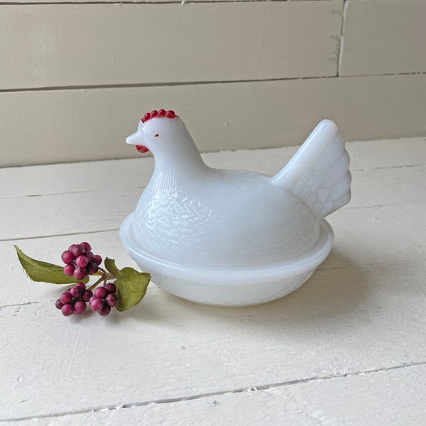 Vintage Mini Milk Glass Hen-On-Nest Candy Dish, Covered Dish, Rooster // Vintage Farmhouse, Rustic, Kitchen Oddities // Perfect Gift
