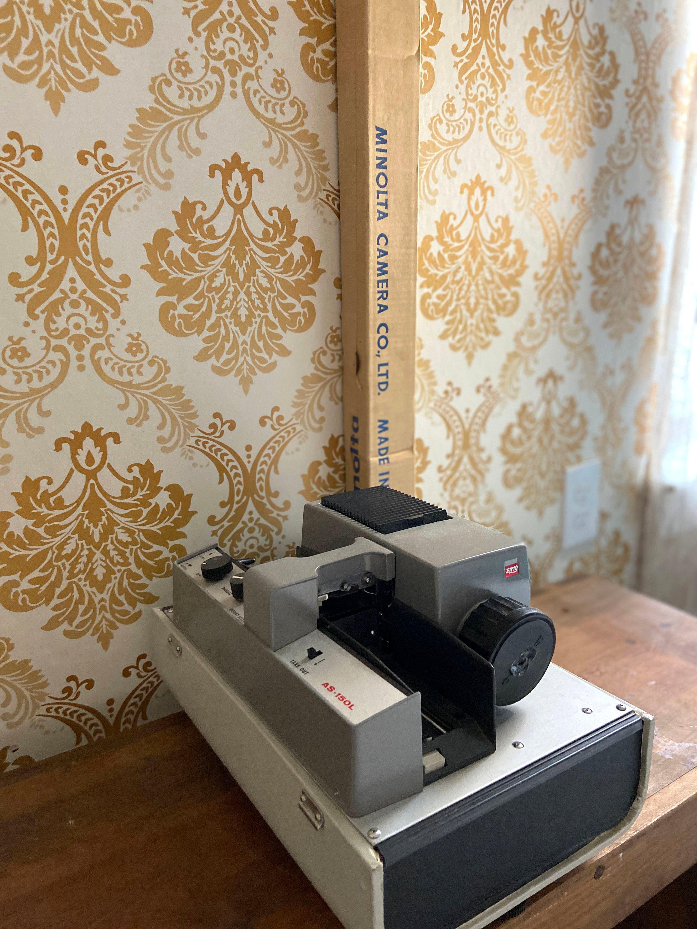 Elmo Full Automatic Projector AS150L With Projector Screen Etsy