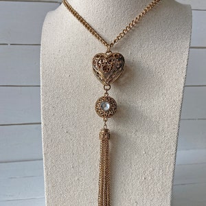 Vintage Gold Heart Tassel Necklace With Gemstone // Retro, Costume Jewelry, Chunky Necklace // Perfect Gift, Valentine's Day Gift image 5