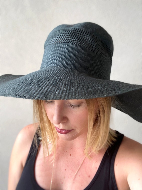 Vintage Black Floppy Sun Hat | Charming Black Beac