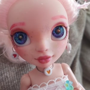 Custom Rainbow High Junior High Doll OOAK Bella Parker