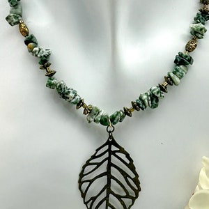 Natural Tree Agate Necklace and Earring Set, Chunky Green Agate Necklace with Antiqued Brass Accents