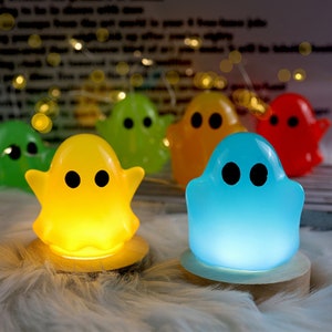 Cute Ghost Silicone Mold-Happy Ghost Resin Mold-Halloween Ghost Keychain Mold-Cartoon Ghost Lamp Mold-Epoxy Resin Art Mold-Home Decor Mold