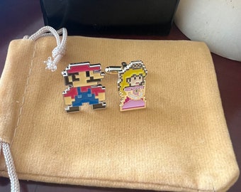 Gemelos Mario Princess Peach, Regalo para novio nerd, Gemelos de boda de jugador, Regalo de padrinos, Videojuego único presente para novio