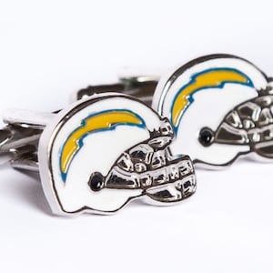 American Football Helmet Cufflinks Handcrafted Sports Accessories Unique Gift Football Fans Stylish Formal Wear Jewelry Perfect for Game Day