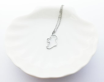 Ireland Map Silver Necklace, Irish Gift, Gift Ireland, Unique Irish Gift, Irish Gift for Her, Irish Gift for Him, Wearable Ireland