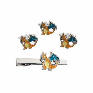 Charizard Manschettknappar Slipsklämma Nål Drakinspirerade Tillbehör Perfekt Present Pokémon-fans Tränare Bröllop och speciella tillfällen Unik Design