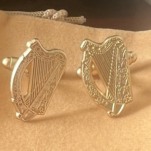 Gemelli con arpa irlandese: eleganza per ogni occasione, gemelli per matrimonio irlandese, regalo irlandese immagine 3