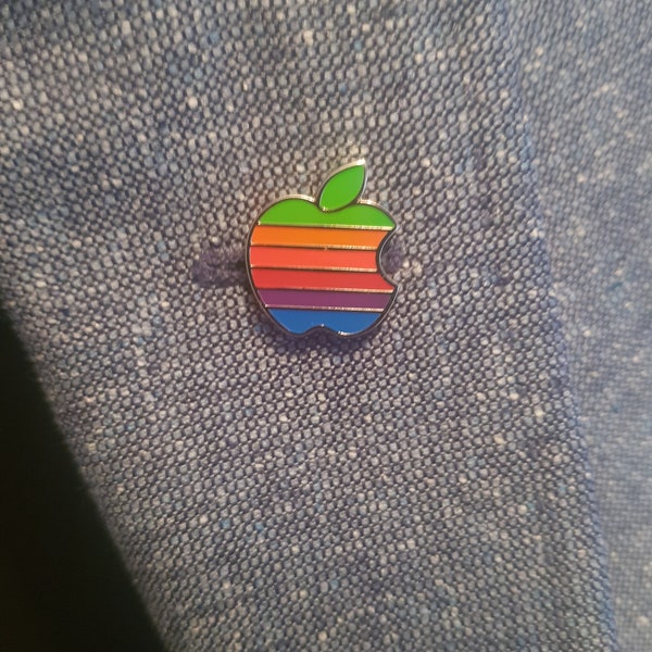 Apple Macintosh Suit Pin