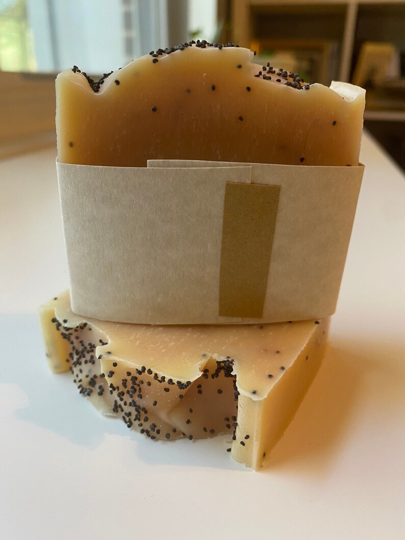 Lemon Poppy Seed Soap vegan / palm oil free / no artificial colors or fragrances image 3