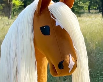 A3 Palomino cavalluccio con bastone (cavallo con bastone/cavallino/steckenpferd)