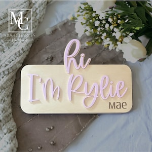 Personalized Name Birth Announcement Sign, Newborn Announcement Sign, Newborn Photo Prop, Hospital Birth Announcement Sign.