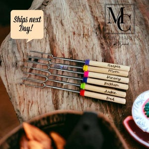 Marshmallow Roasting Sticks, Custom S’mores Sticks, Marshmallow Roasting skewers,  Personalized S’mores Gift, Roasting S&#39;mores Sticks.
