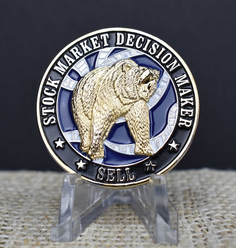 Stock Market Decision Maker - Bull & Bear Coin - Gold and Silver Plated zdjęcie 4