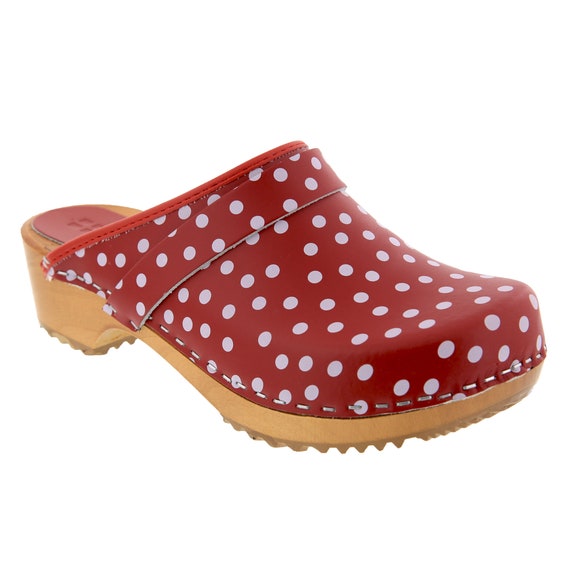 Polka dot best sale clogs
