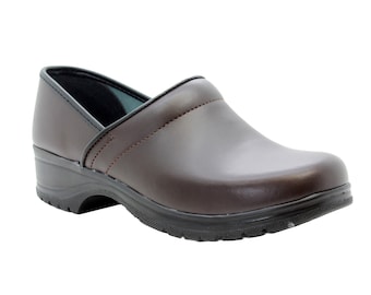 BJORK Flex Pro Closed Back Brown Leather Clogs