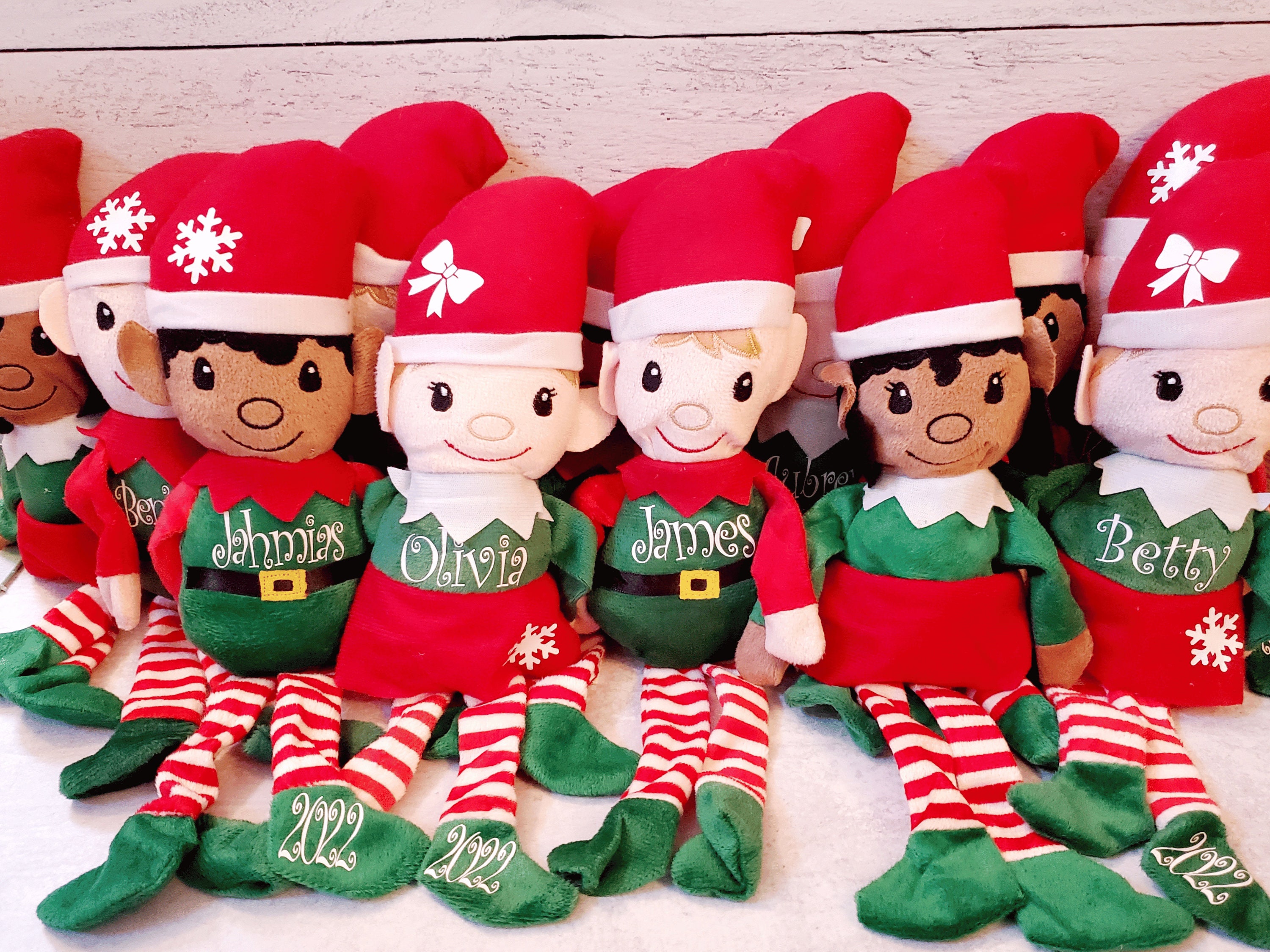 elf on the shelf cuddly toy