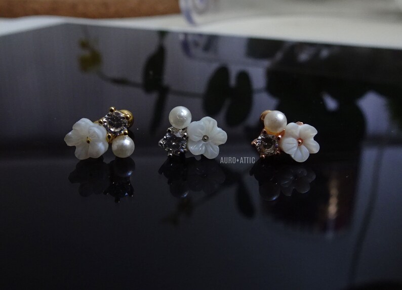 Barbell or Labret Stud Pearl White Flower Piercing 18G,20G 16G CZ Stainless Steel Cartilage Piercing,Helix Earring,Conch,Tragus