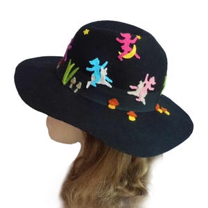 Festival Hat Fedora Pixies Gnomes & Fairies Toadstools .Genuine Vintage 1980s Fuzzy Felt trims.