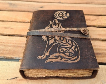 Journal en cuir gaufré loup, carnet d'écriture, bloc-notes, grimoire en cuir, livre d'or de mariage, cadeau pour lui, cadeau pour elle, cadeau de Noël