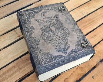Journal en cuir gras de 600 pages avec hibou caltic en relief, livre des ombres, journal d'artisanat de sorcière, grimoire en cuir, livre magique, cadeau pour lui