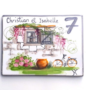 Customizable earthenware tiles for the exterior of the house