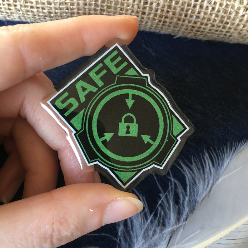 PINS SCP Foundation - Etsy