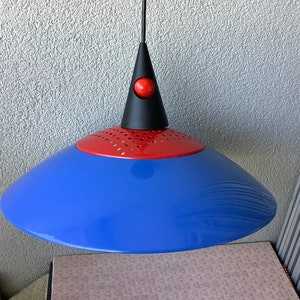 Memphis style suspension lamp, LEUCHTEN Germany