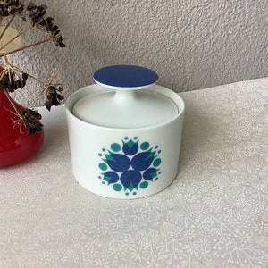 Thomas Rosenthal Pinwheel blue sugar bowl