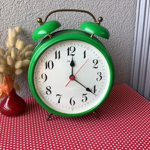 Blessing alarm clock with XXL green bell West Germany - freestanding or wall-mounted