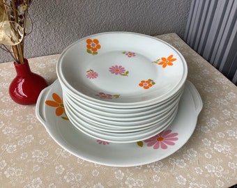 Seventies porcelain dessert service from France Limoges