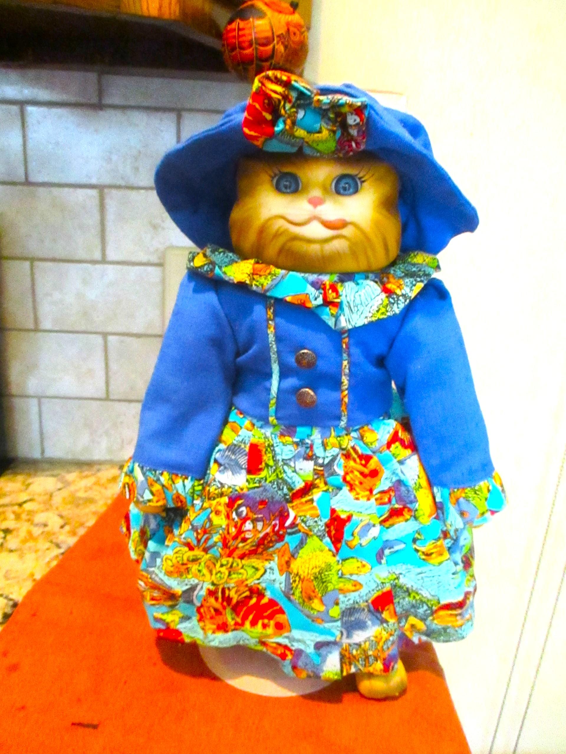 Goebel Cat Doll - Etsy