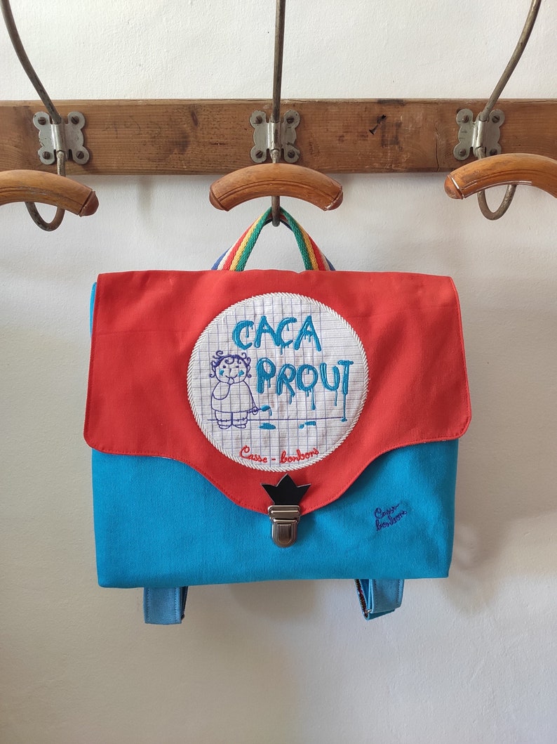 Kindergarten schoolbag with embroidery