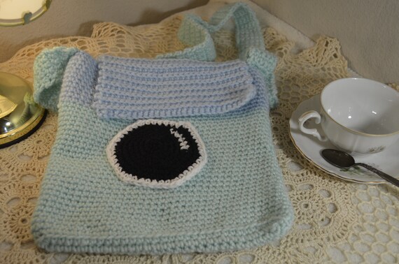 crochet camera bag