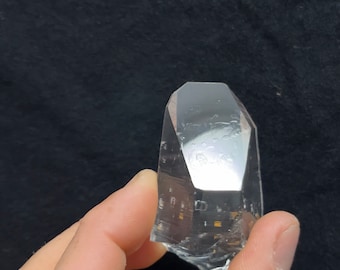 Magnificent Peñas Blancas chisel-tip Quartz point